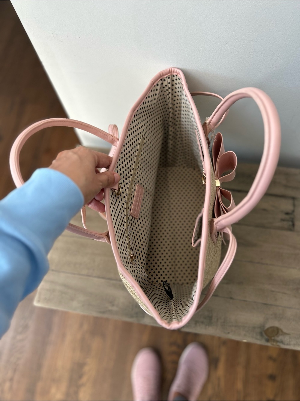 Like Dreams Pink Bow Straw Tote Bag NWT Woven Basket 🎀 - Picture 6 of 6
